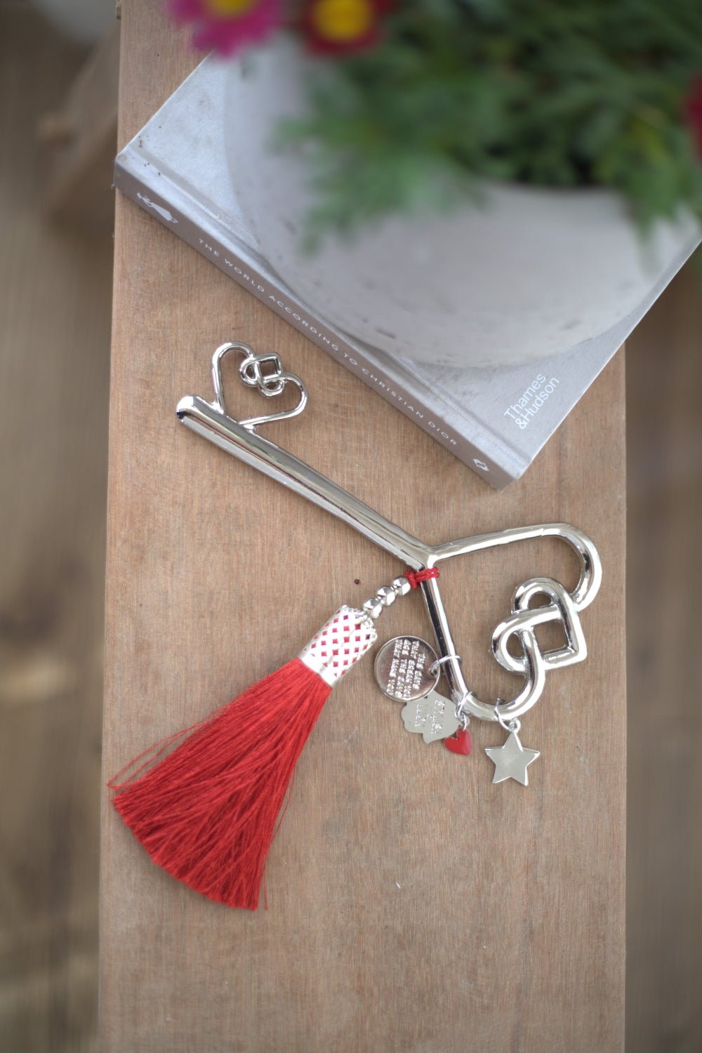 Lucky Key Wall Hanging in Silver with Turquoise Silk Tassel - Stylish Luck Home Decor | Hamsa \ Hand Of Fatima | Good Luck Gifts