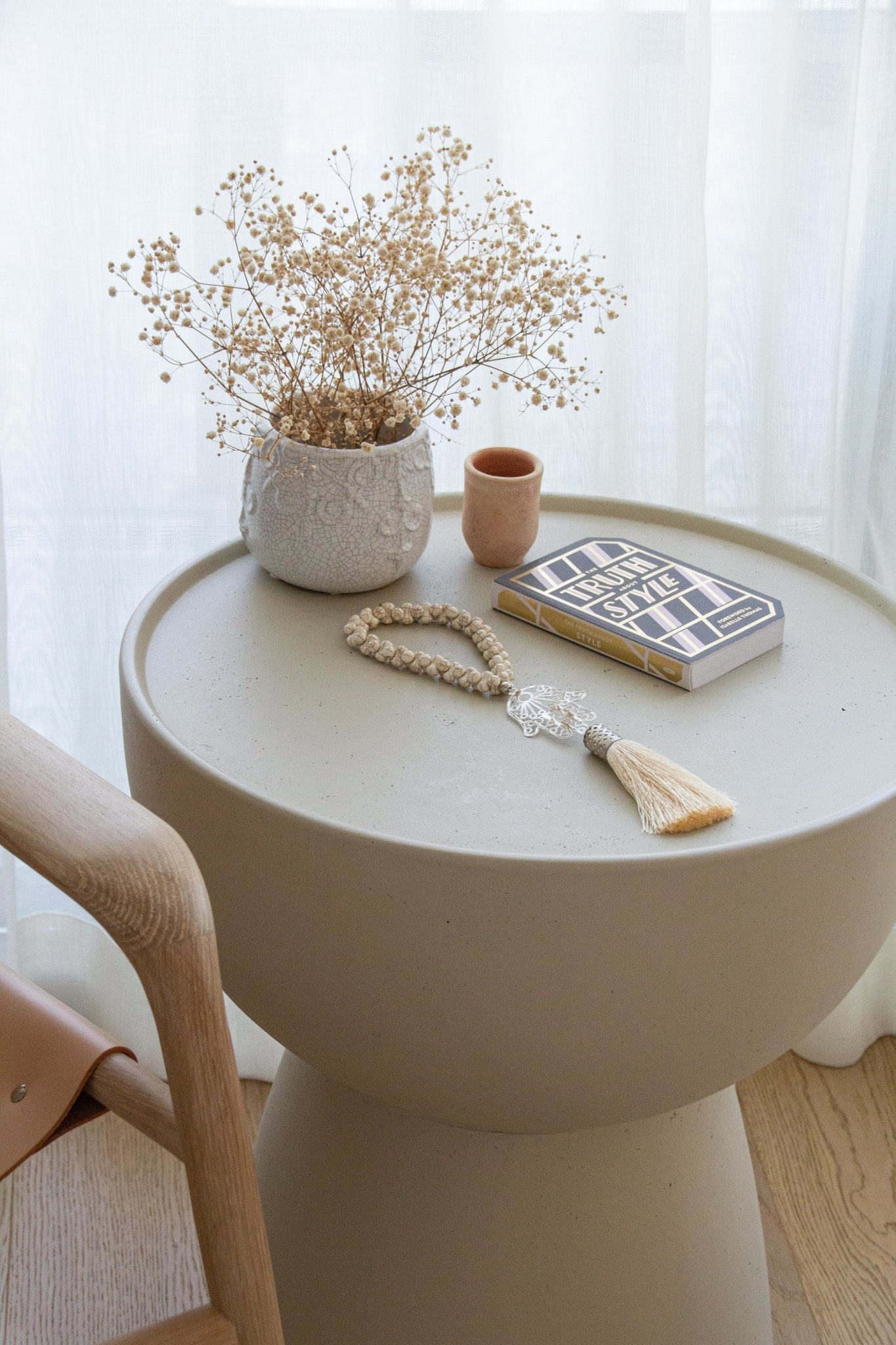 Silver-plated Hamsa hand wall hanging with cream Howlite stones and silk tassel. Modern bohemian protection charm against evil eye