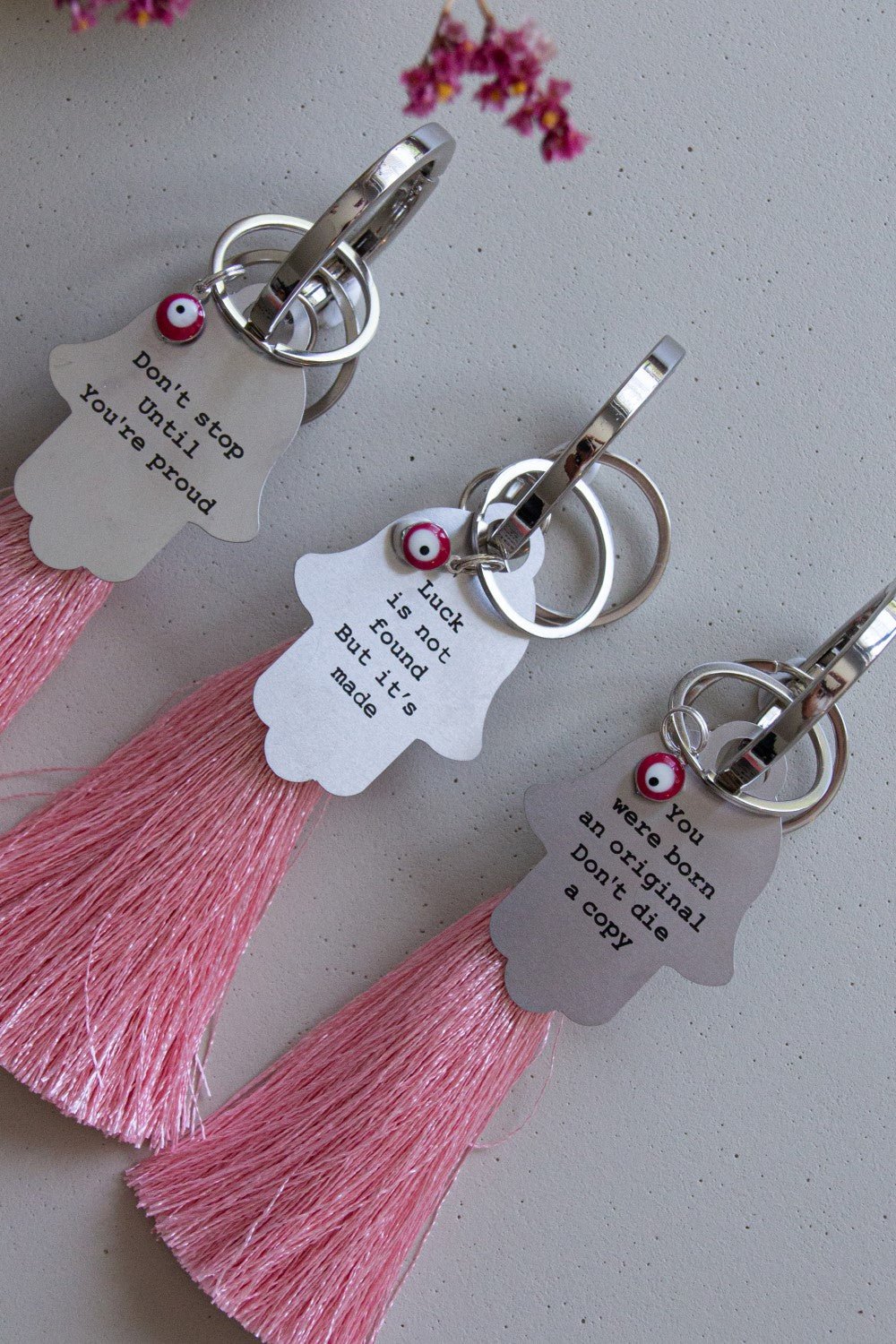 Hamsa mantra key chain with tassel - Pink - Stylish Luck Home Decor | Hamsa \ Hand Of Fatima | Good Luck Gifts