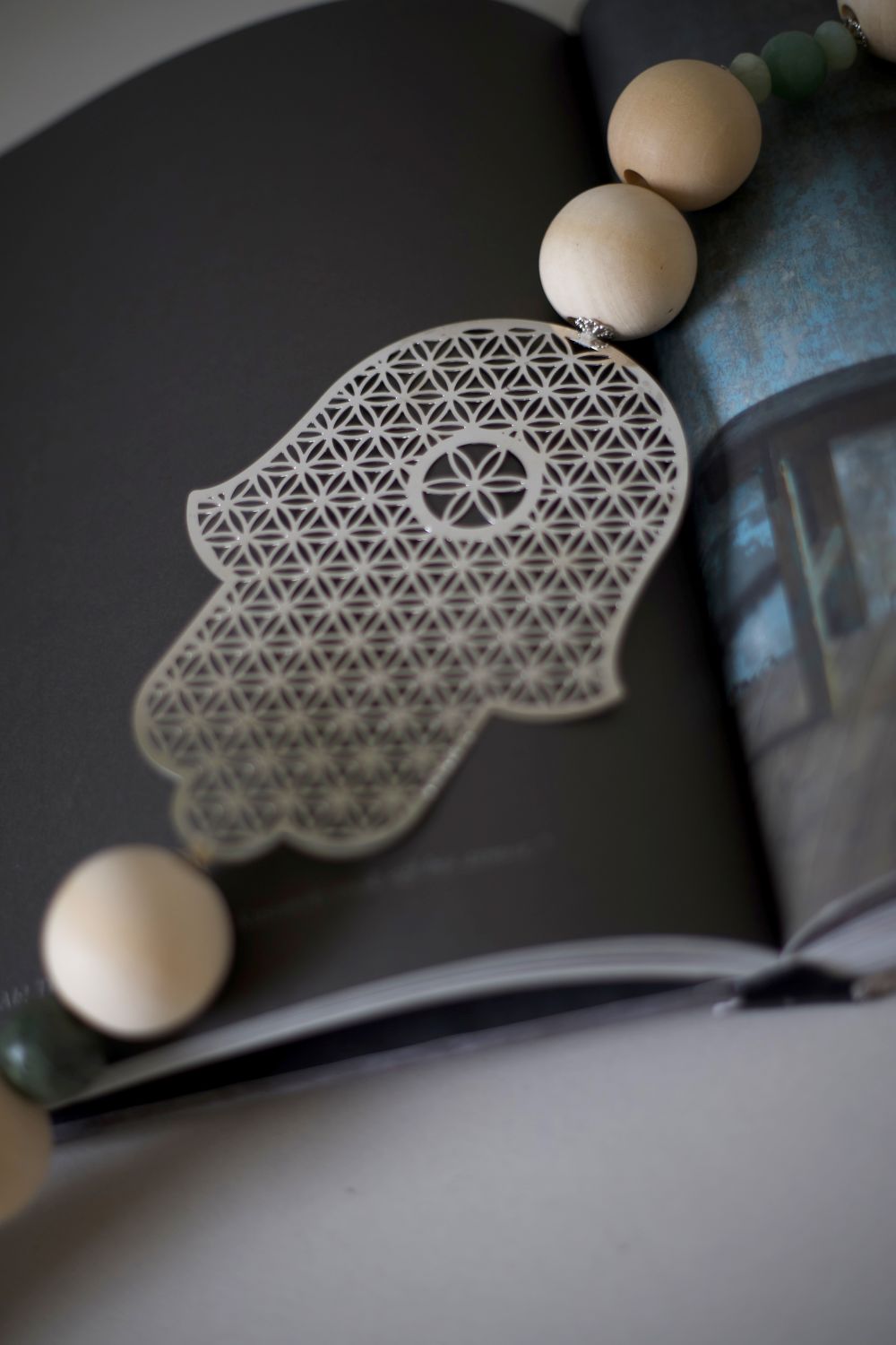 Silver Hamsa Wall Hanging with green Tassel - Protective Home Decor. - Stylish Luck Home Decor | Hamsa \ Hand Of Fatima | Good Luck Gifts