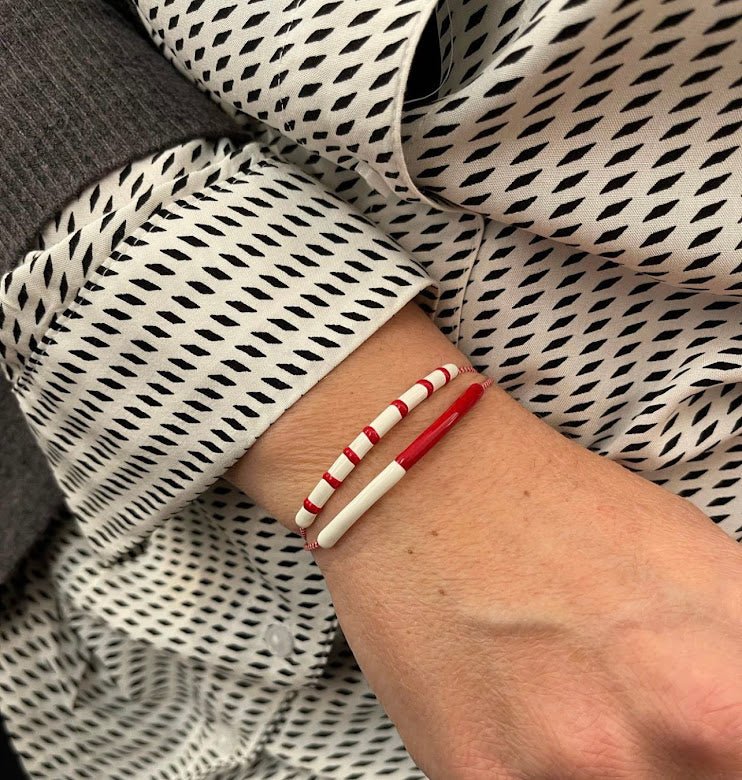 Adjustable Macramé Bracelet half & half red and white - stylish luck home decor