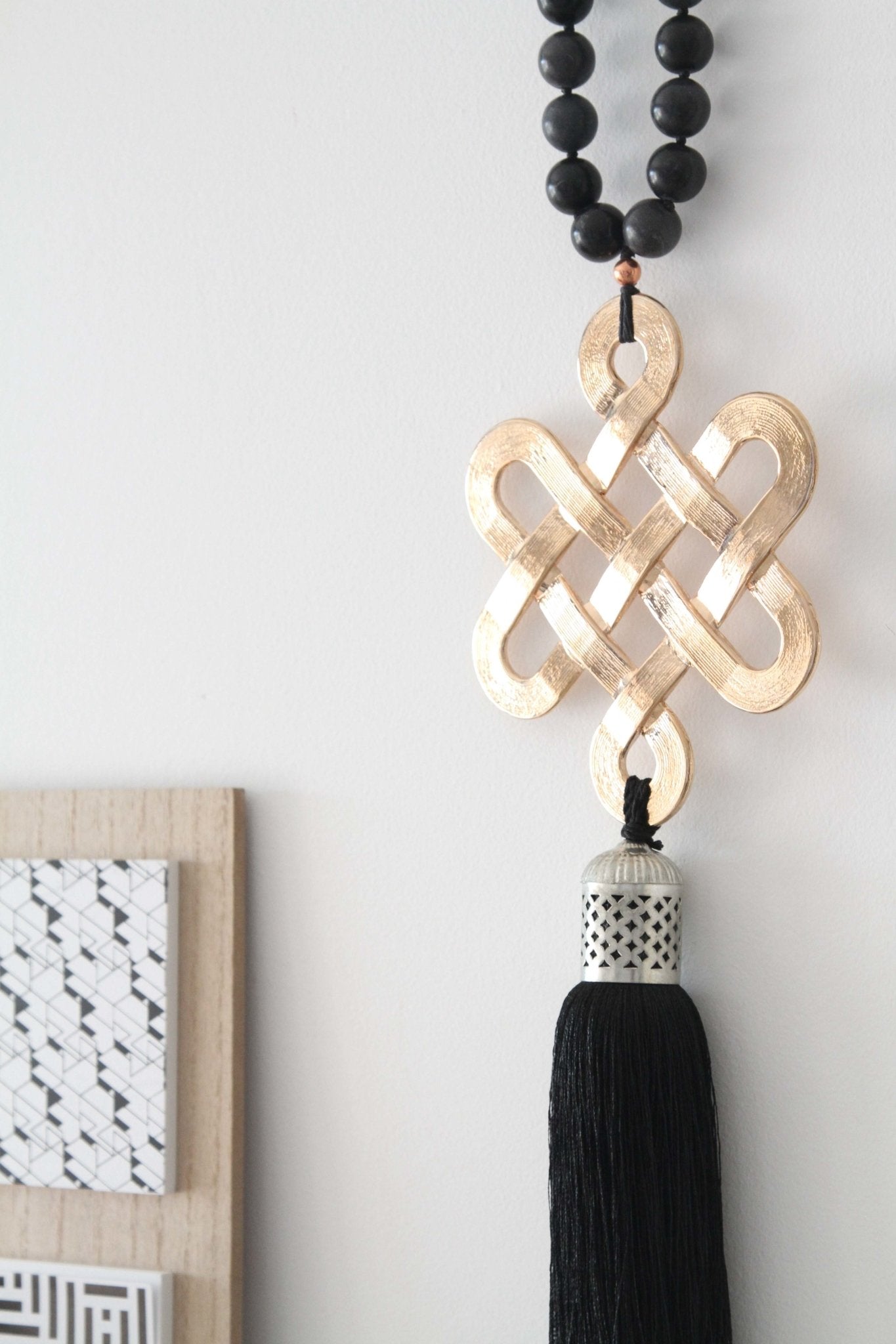 Endless & Infinite love knot Rose gold with black onyx stones Rose gold plated - stylish luck home decor