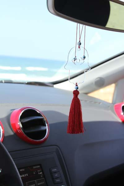 Clear acrylic car charm Hamsa Hanging with white tassel - stylish luck home  decor תליון רכב • תליון רכב חמסה • חמסה לרכב • שמירה לרכב • תליון לרכב מעוצב • עין לרכב • סמלי מזל • מתנה לרכב חדש • מתנה לנהג חדש • Stylish Luck • מיוצר בישראל
